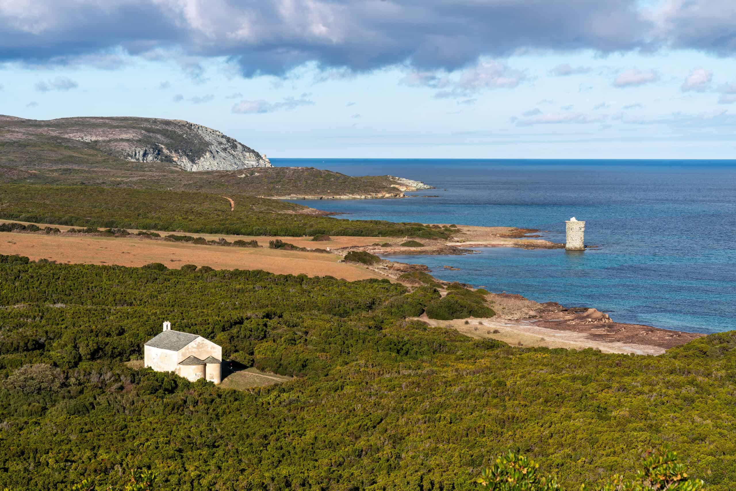 Randonnée pour une déconnexion à la pointe sauvage du Cap Corse